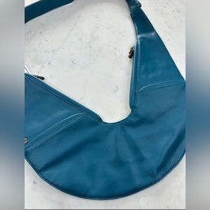 PEACOCK PROUD FAUX LEATHER SASH BAG